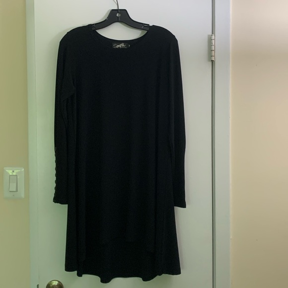 Sympli Tops - Sympli black long tunic size10 asymmetrical bottom long sleeve buttons elegant🌹